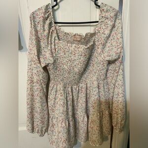 Floral smocked top md